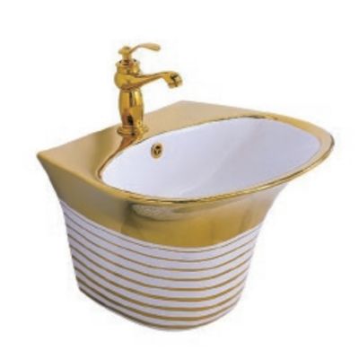 Galvaniseren Sanitair Badkamer Wc Wandtoiletpot Keramisch en hangend toiletset Wastafel Toiletsuites